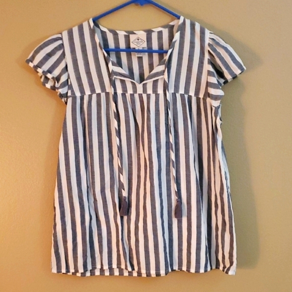 St. John's Bay Gray and White Striped Blouse - Picture 1 of 6